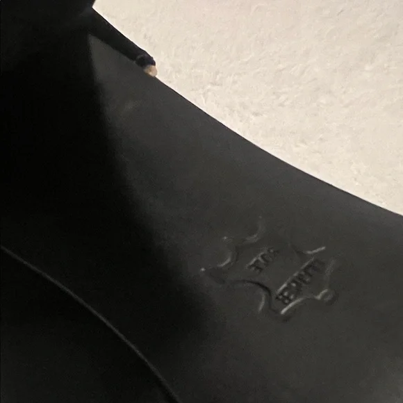 BCBG Maxazria Velvet/Satin 37/7B Black 3.5” Sexy Block Heel EUC (N) - Picture 12 of 16